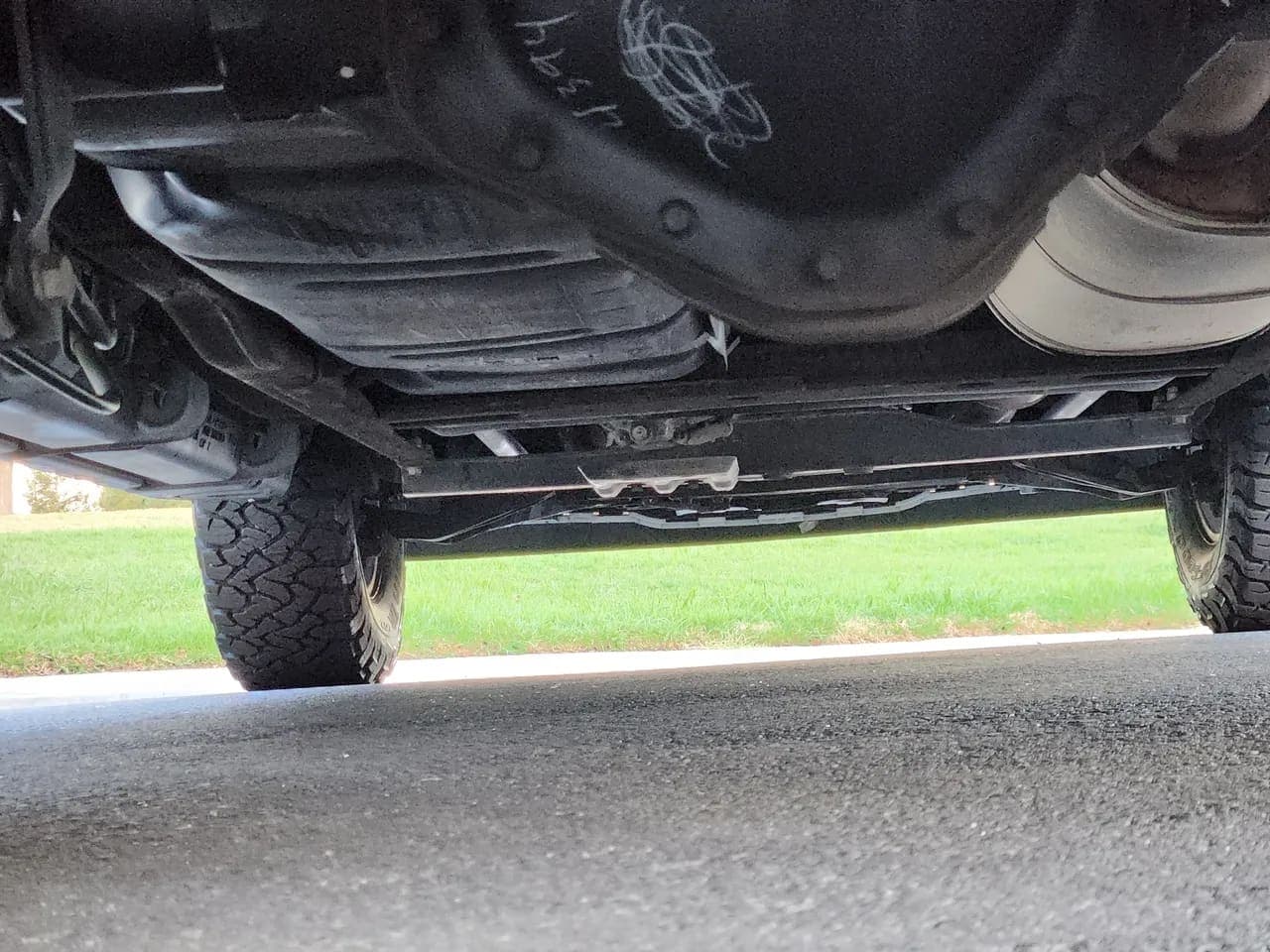 2012 Chevrolet Suburban 2500, view