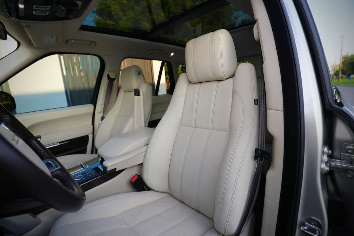 2016 Land Rover Range Rover, view