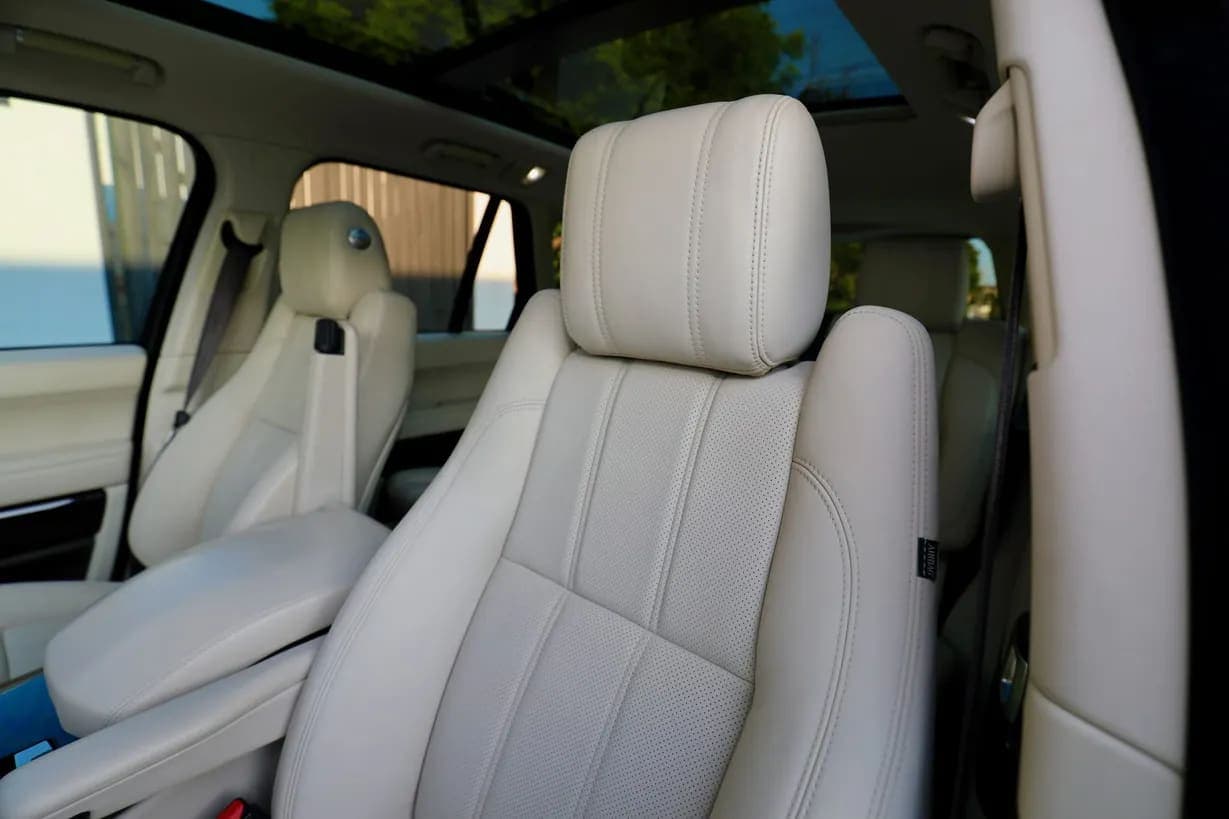 2016 Land Rover Range Rover, view