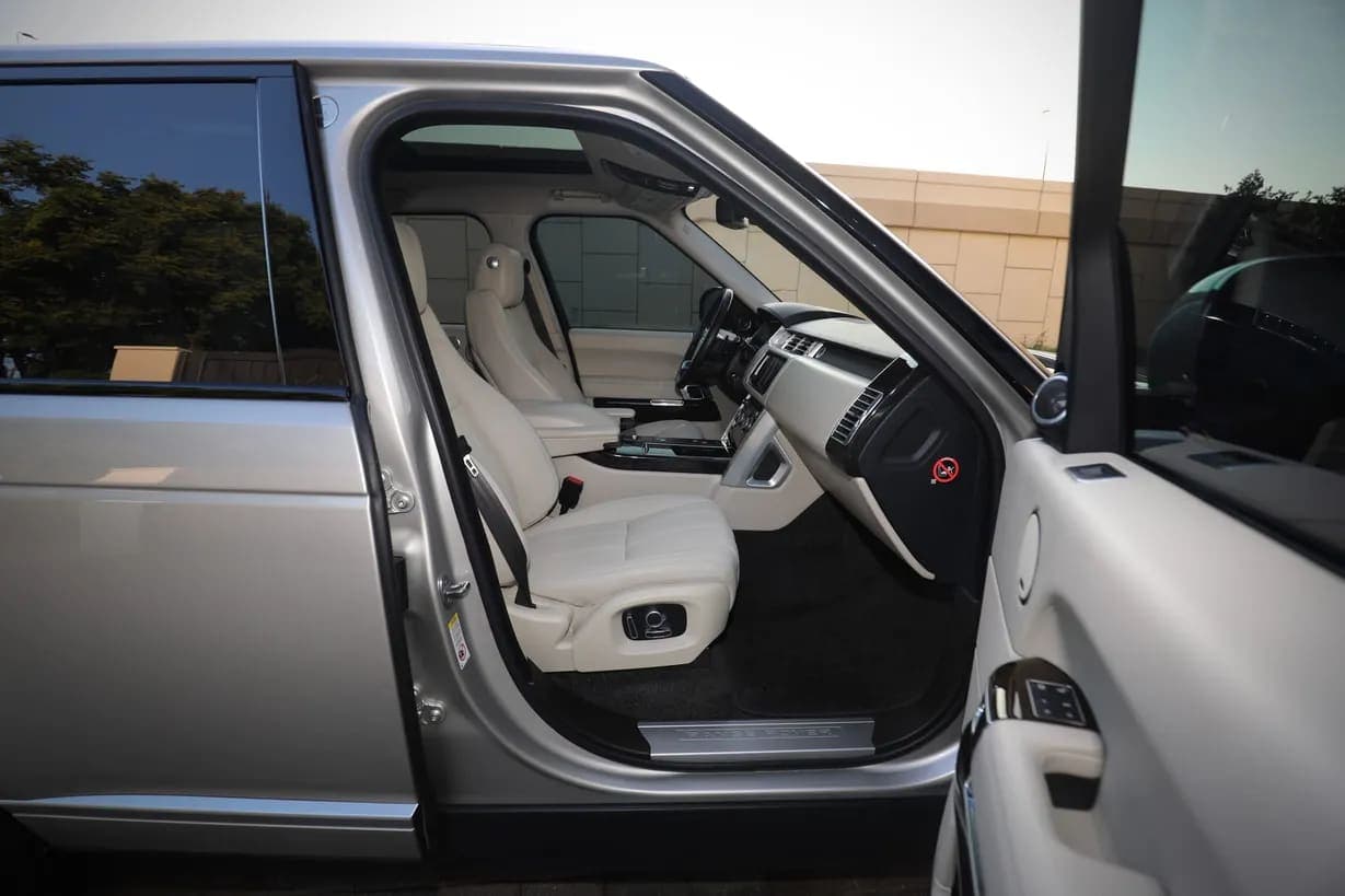 2016 Land Rover Range Rover, view