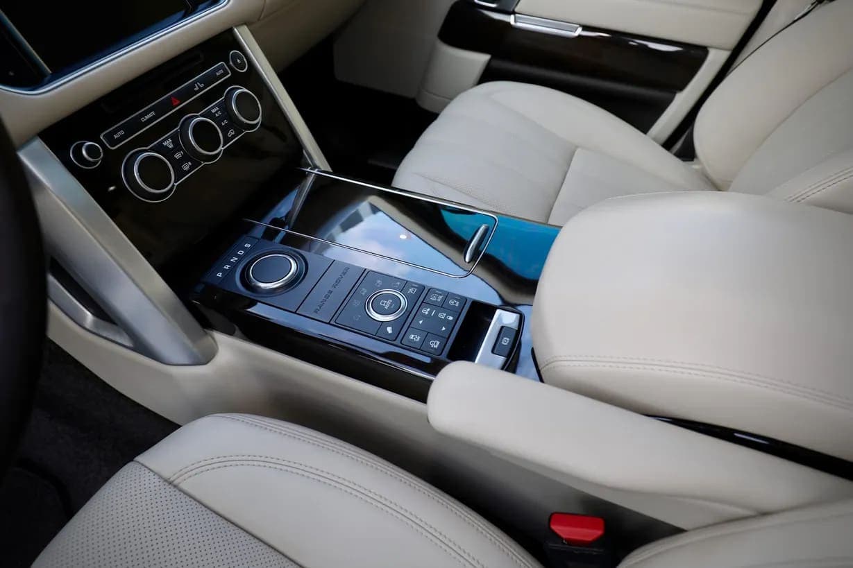 2016 Land Rover Range Rover, view