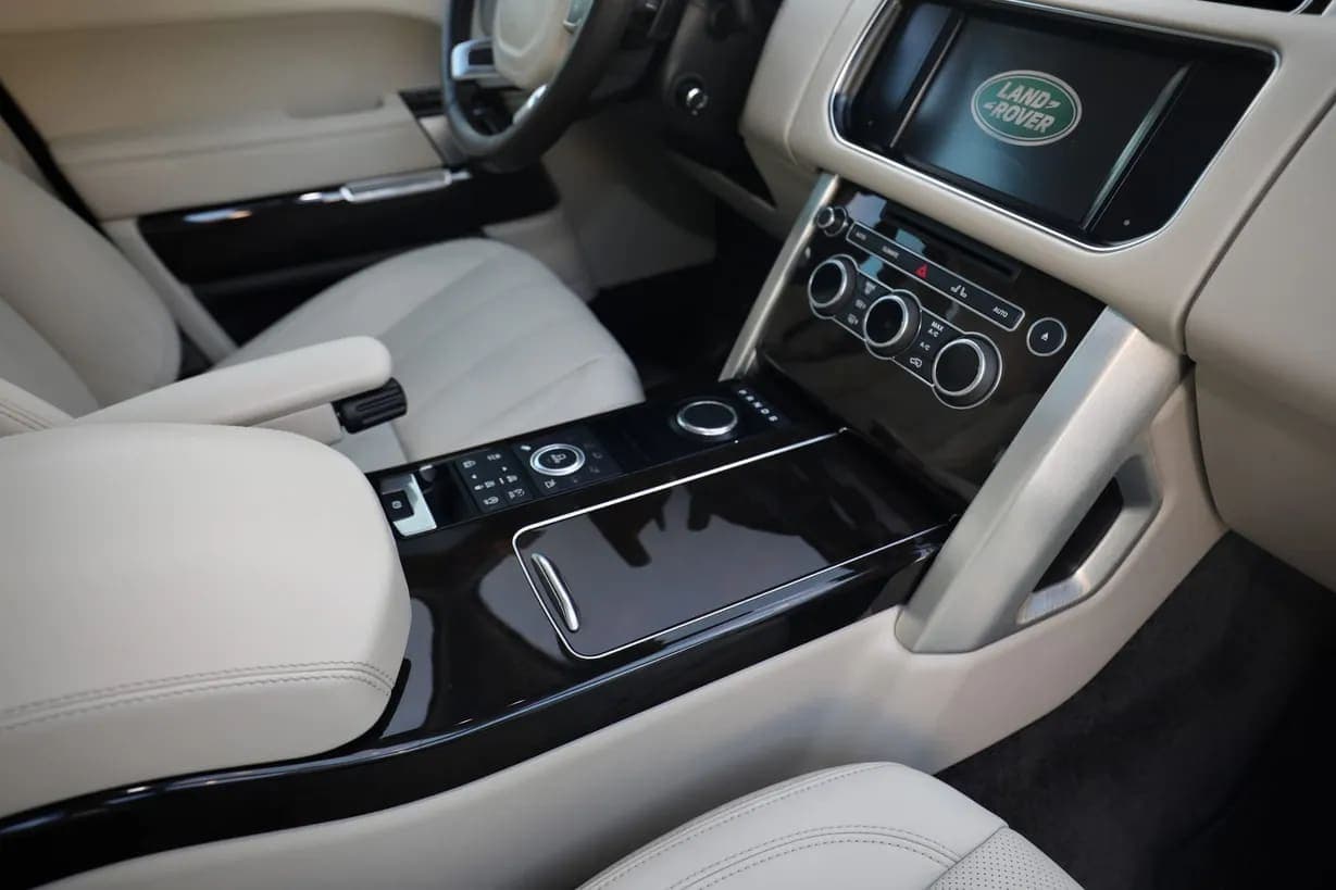 2016 Land Rover Range Rover, view