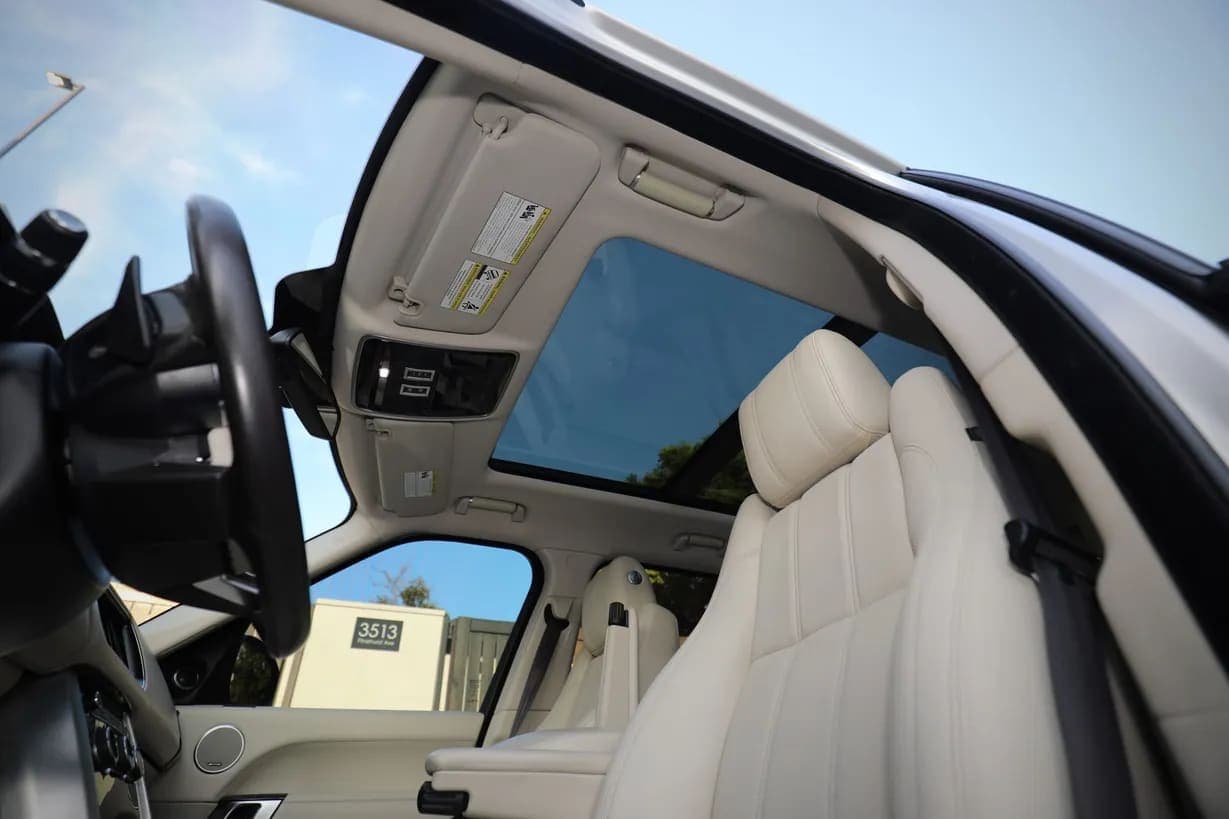 2016 Land Rover Range Rover, view