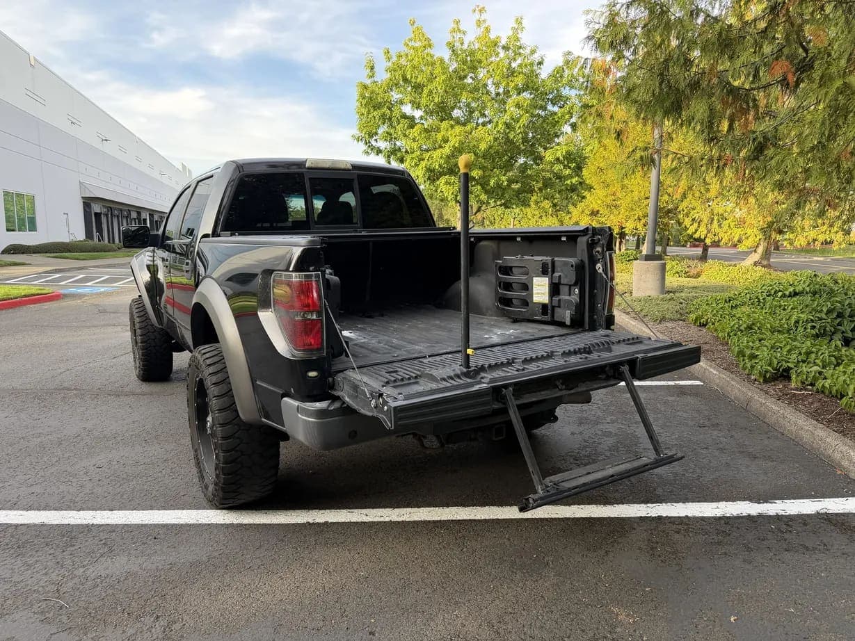 2013 Ford F-150 SVT Raptor, view