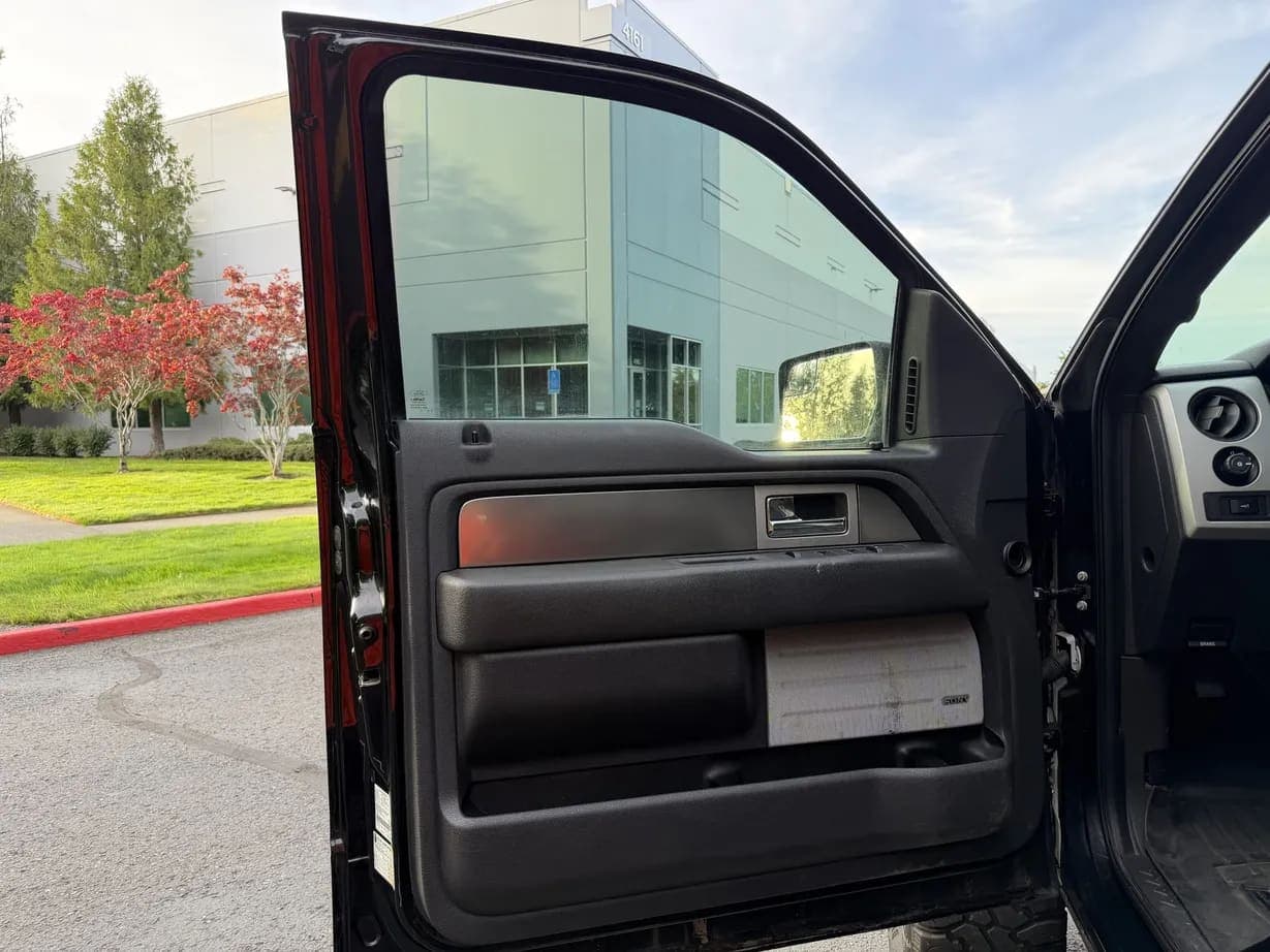 2013 Ford F-150 SVT Raptor, view