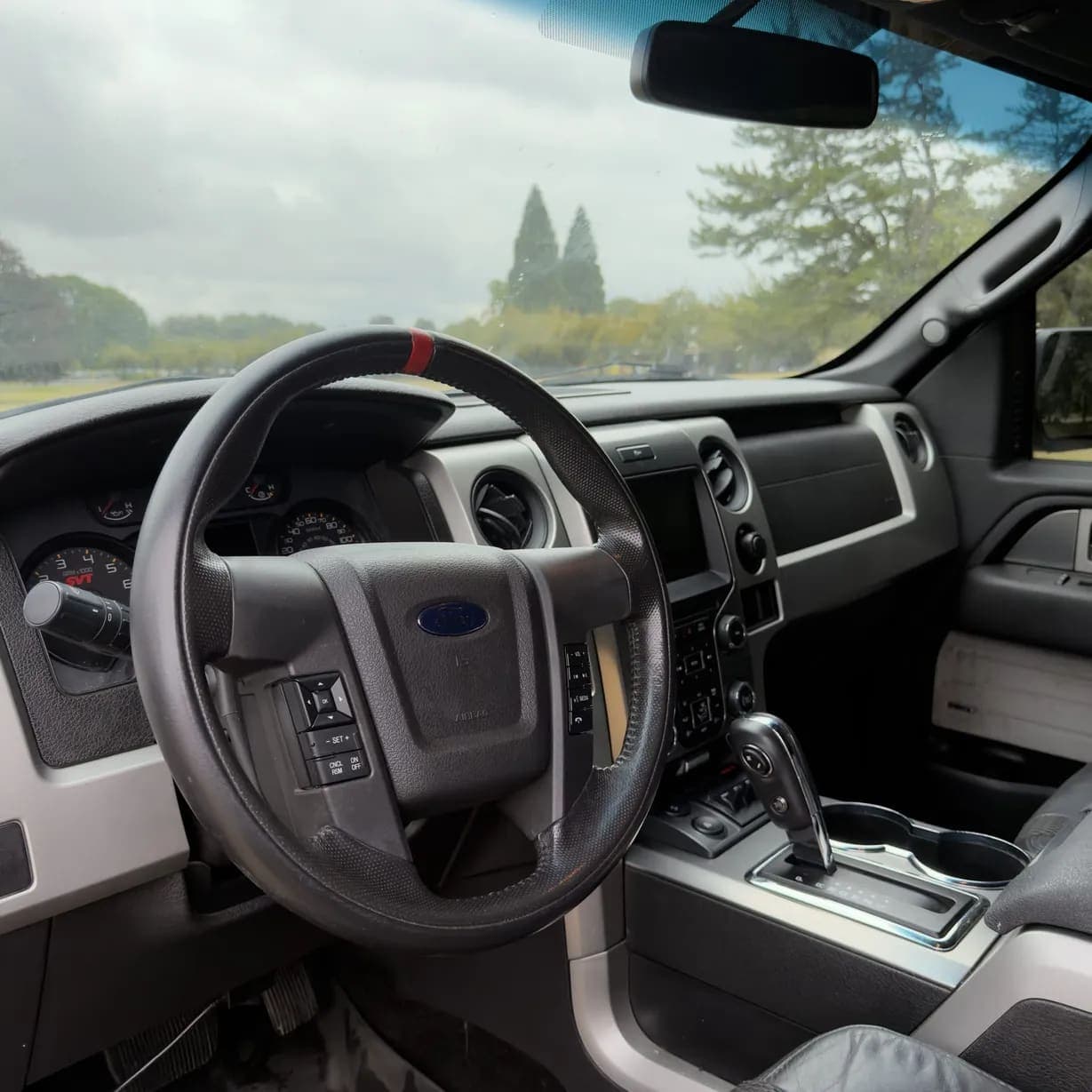 2013 Ford F-150 SVT Raptor, view