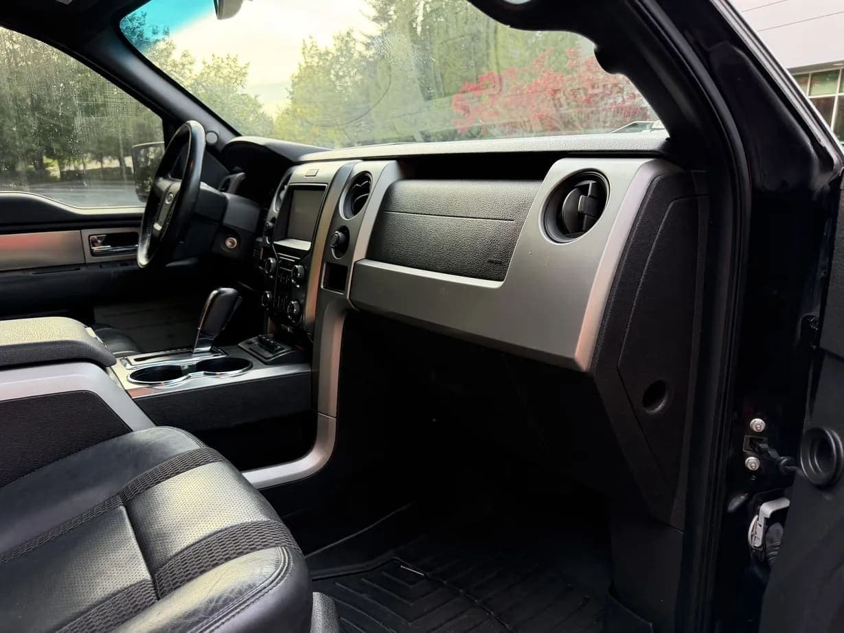 2013 Ford F-150 SVT Raptor, view