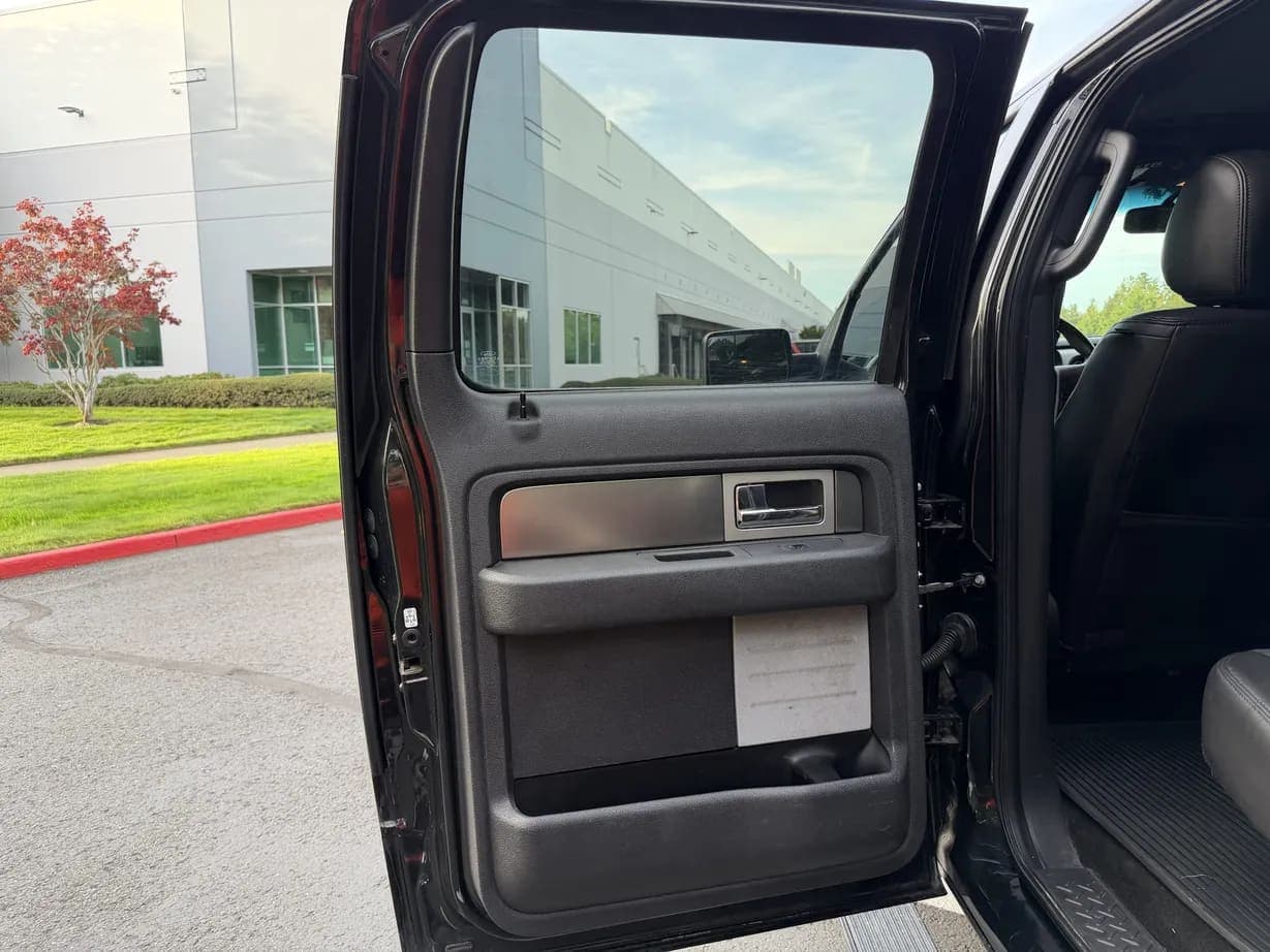 2013 Ford F-150 SVT Raptor, view