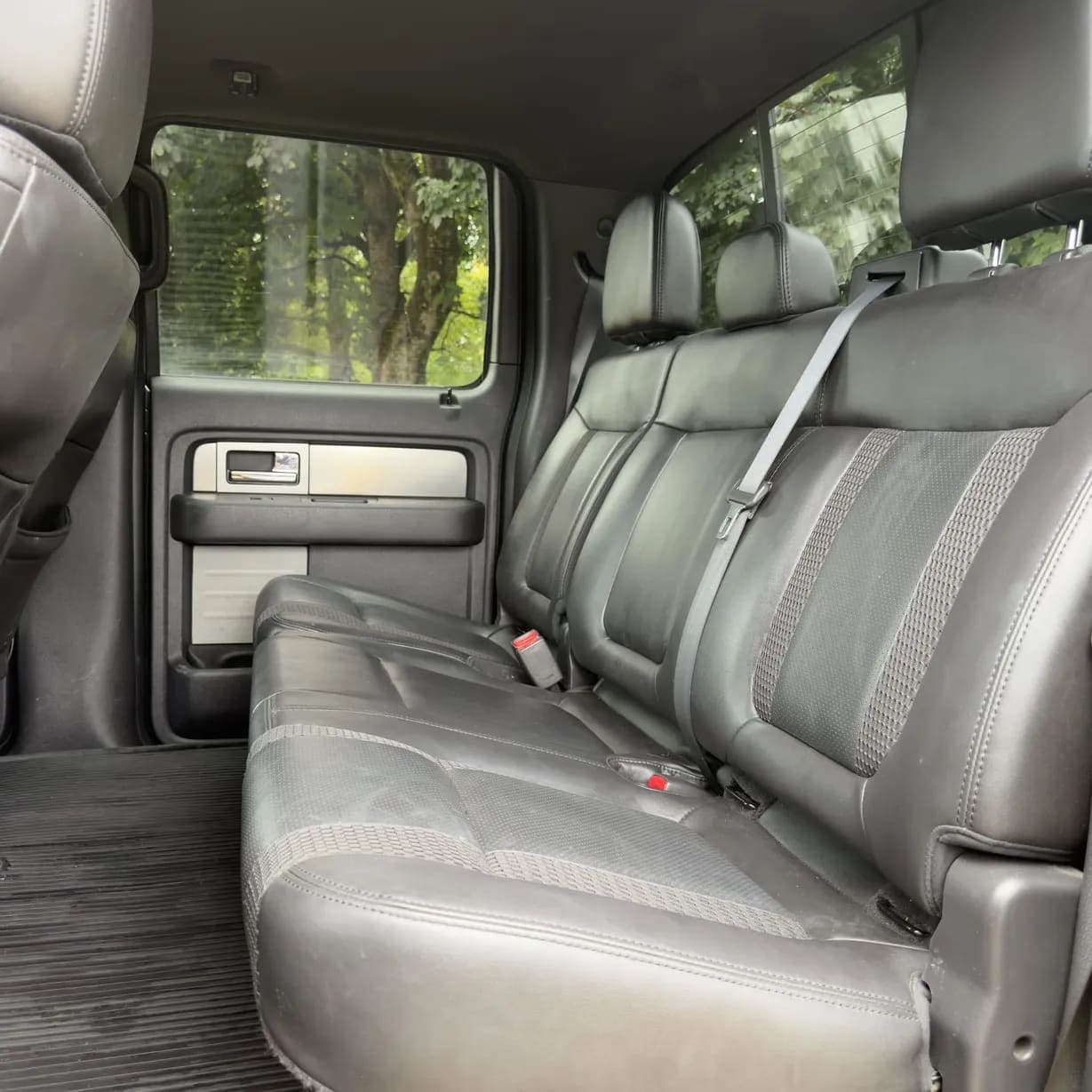 2013 Ford F-150 SVT Raptor, view
