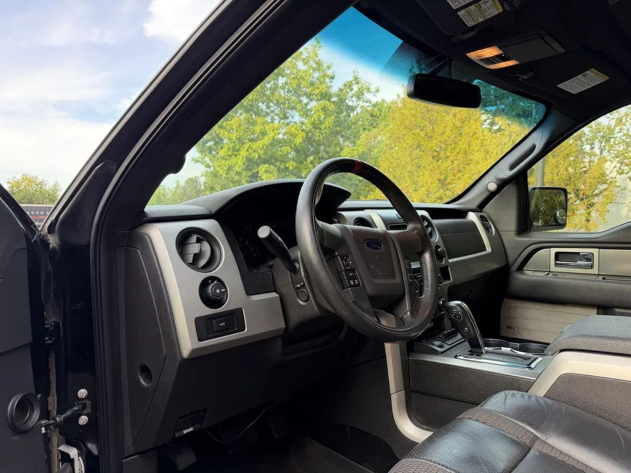2013 Ford F-150 SVT Raptor, view