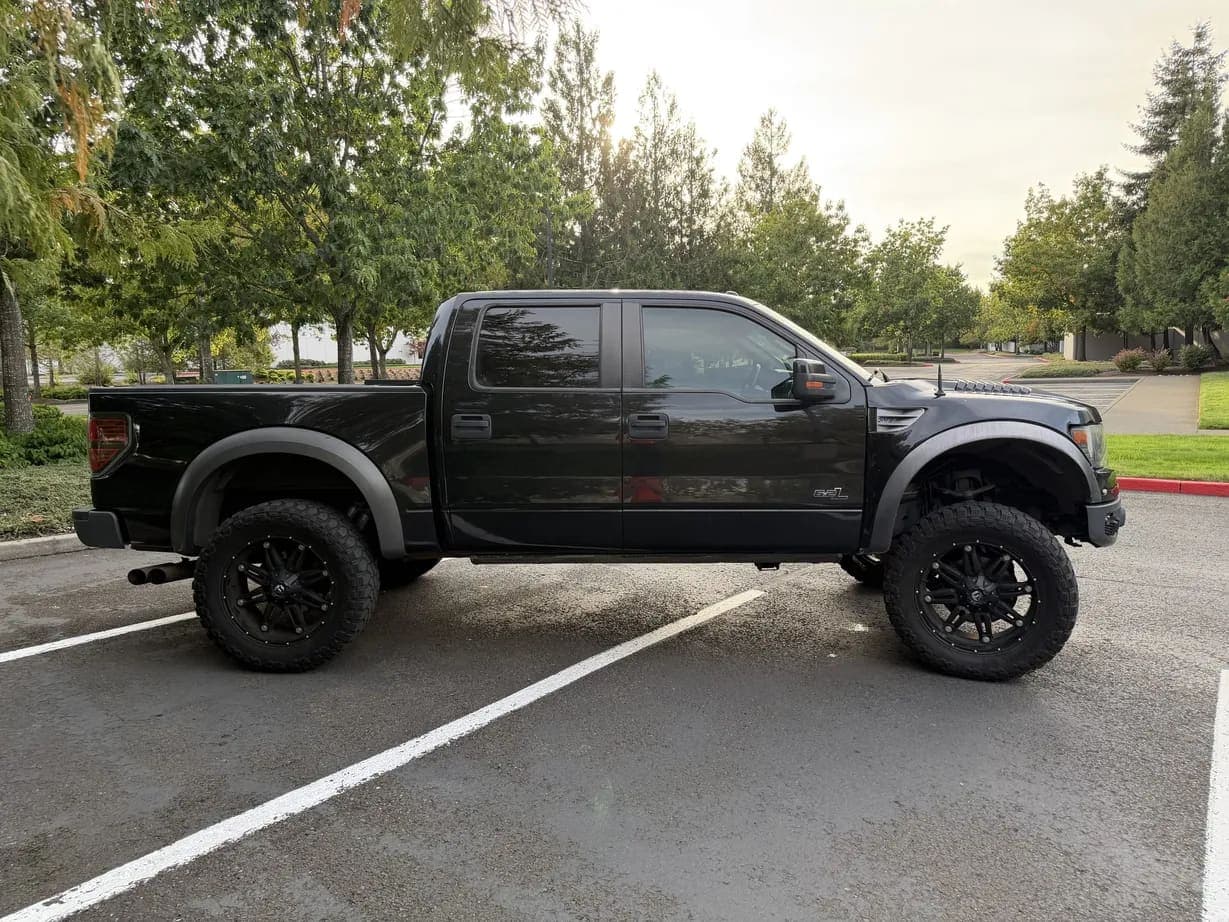 2013 Ford F-150 SVT Raptor, view