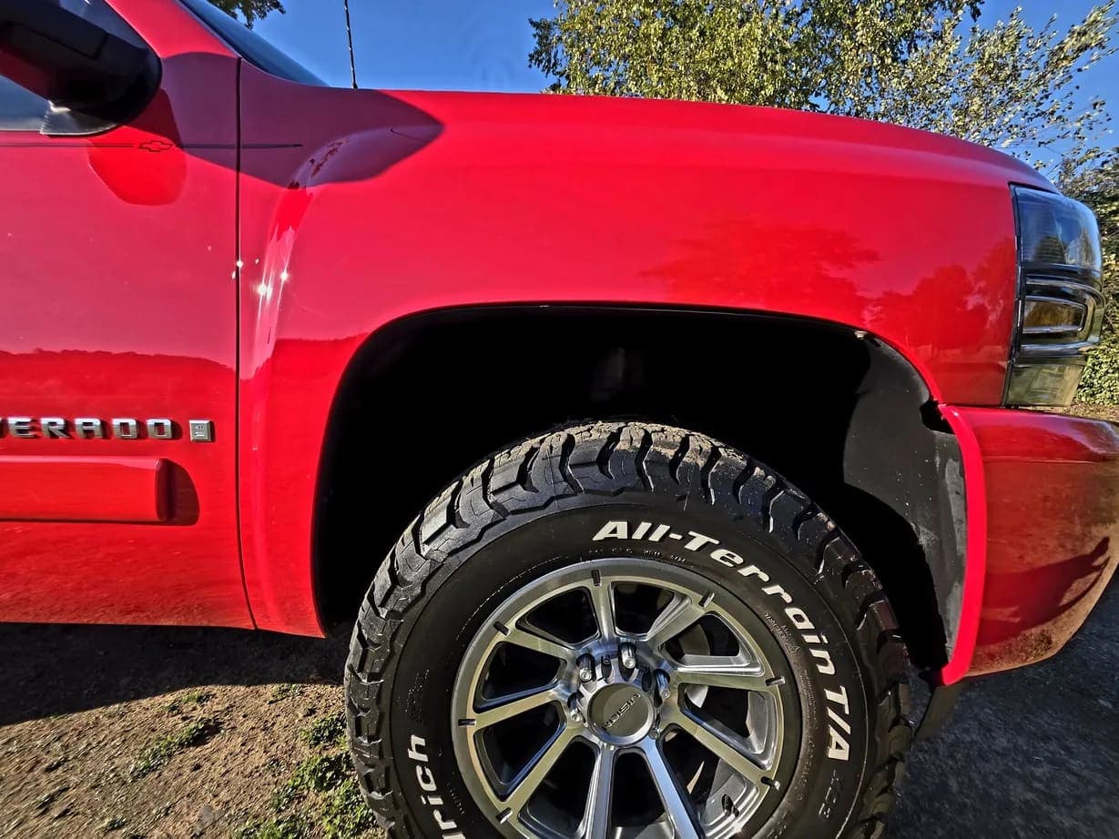 2007 Chevrolet Silverado 1500, view
