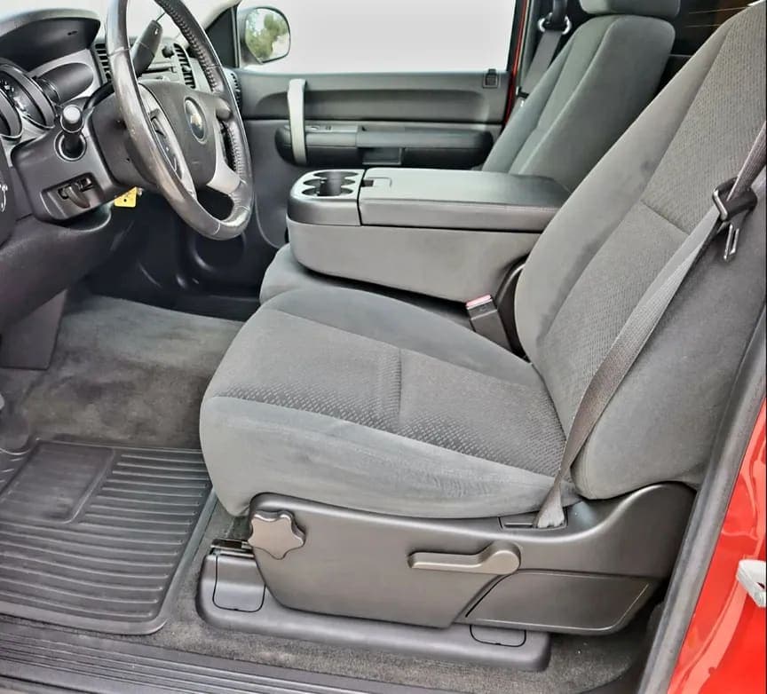 2007 Chevrolet Silverado 1500, view
