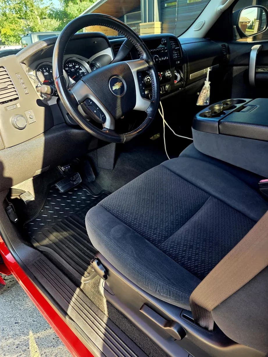 2007 Chevrolet Silverado 1500, view