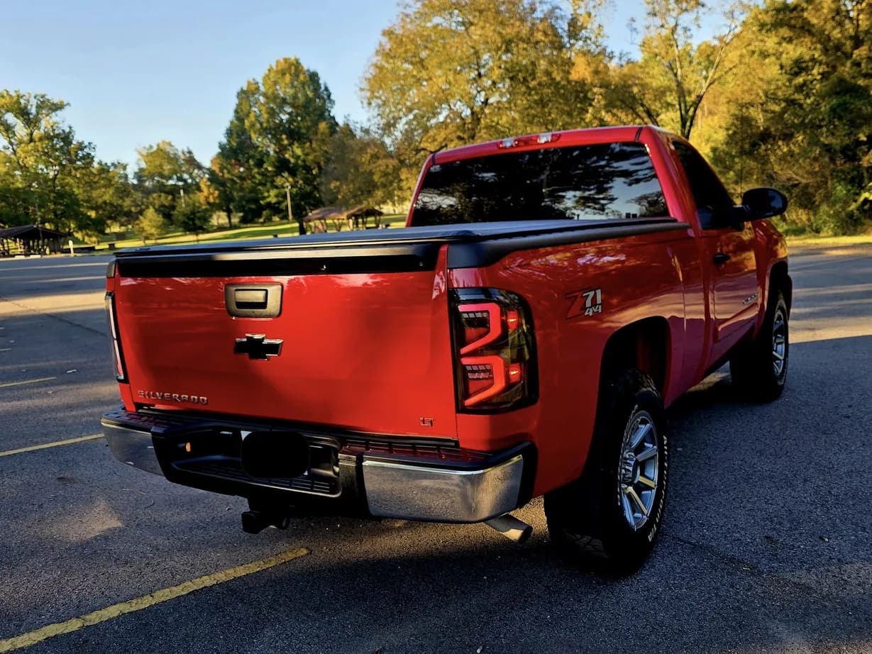 2007 Chevrolet Silverado 1500, view