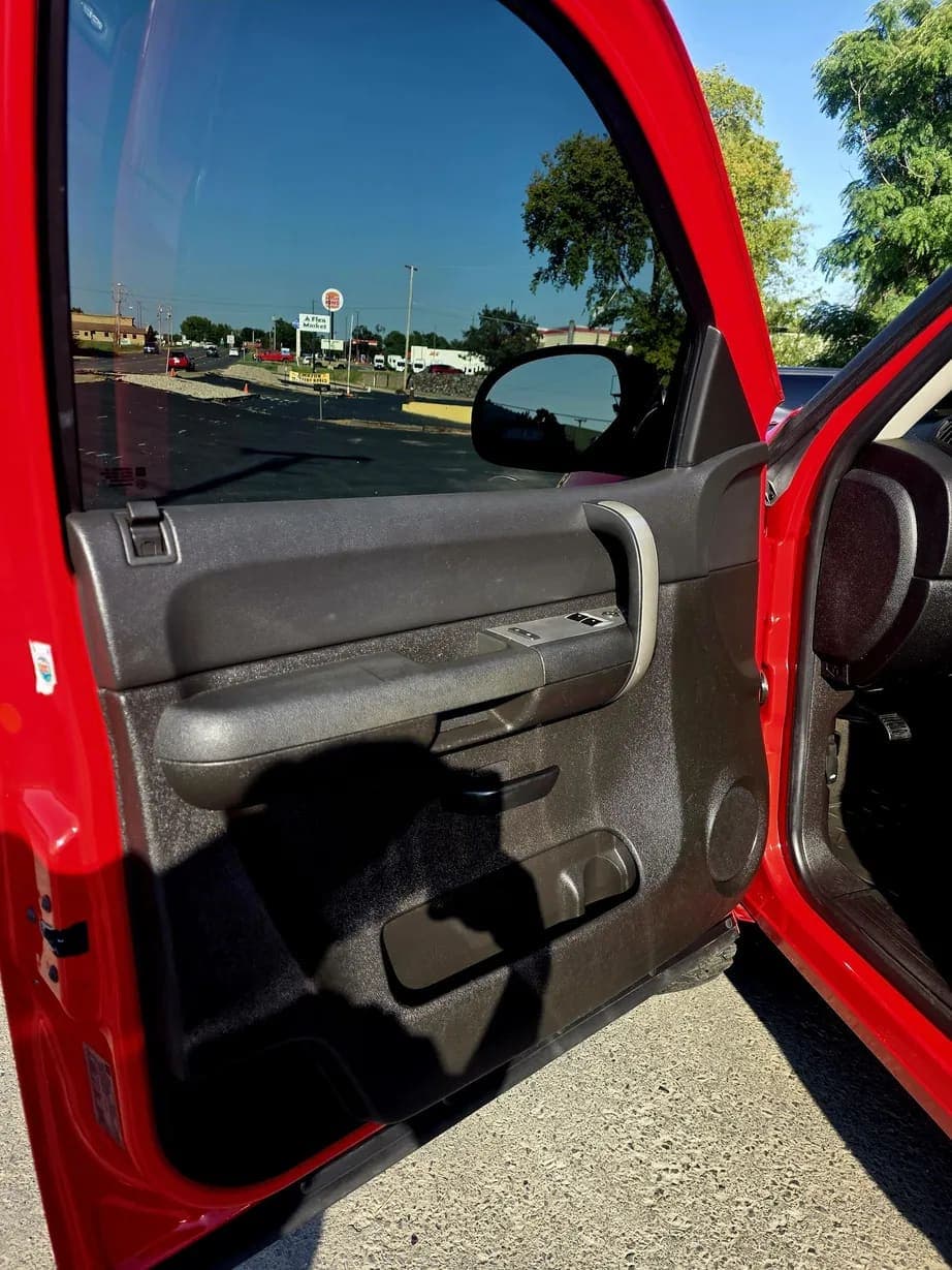 2007 Chevrolet Silverado 1500, view