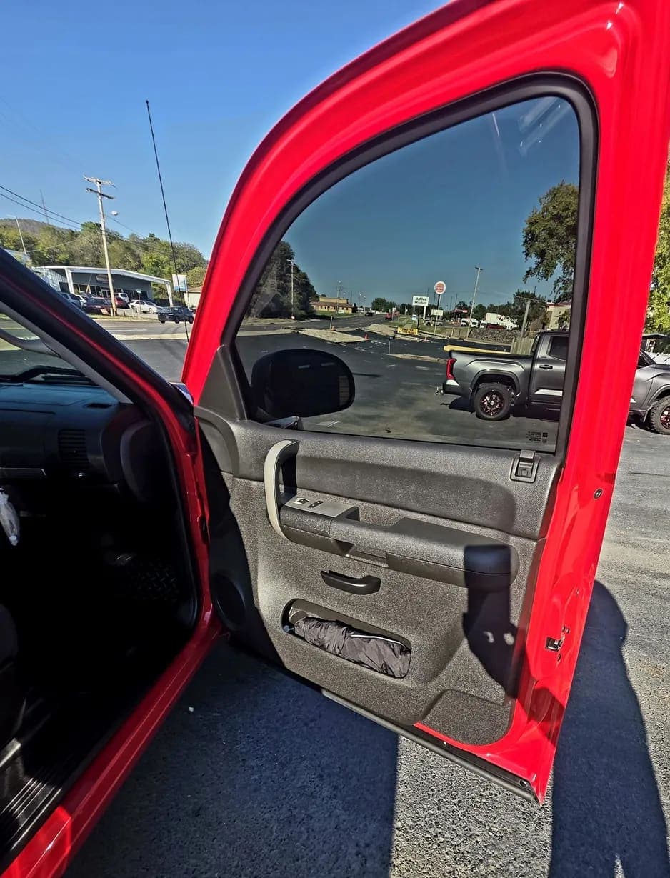 2007 Chevrolet Silverado 1500, view