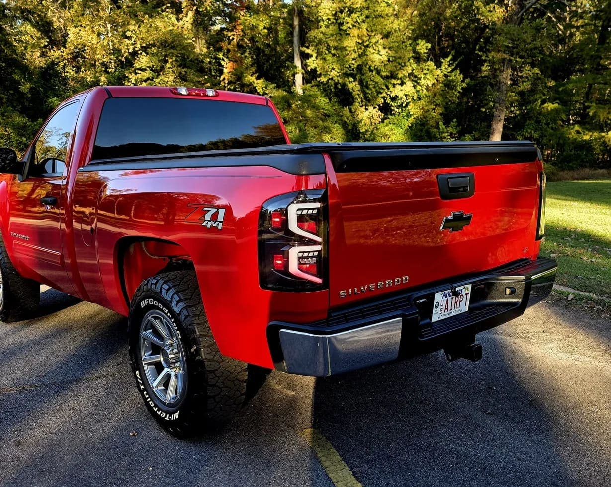 2007 Chevrolet Silverado 1500, view