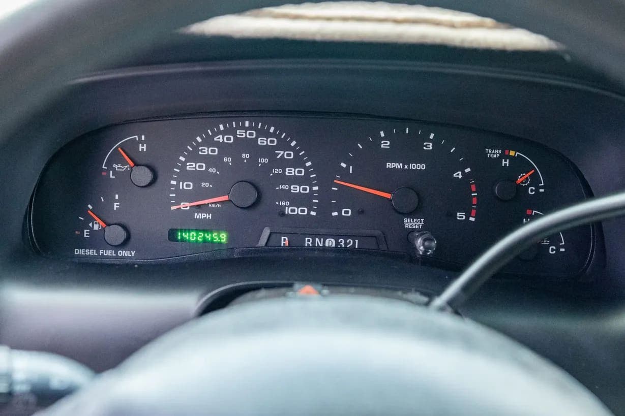 2005 Ford Excursion, view