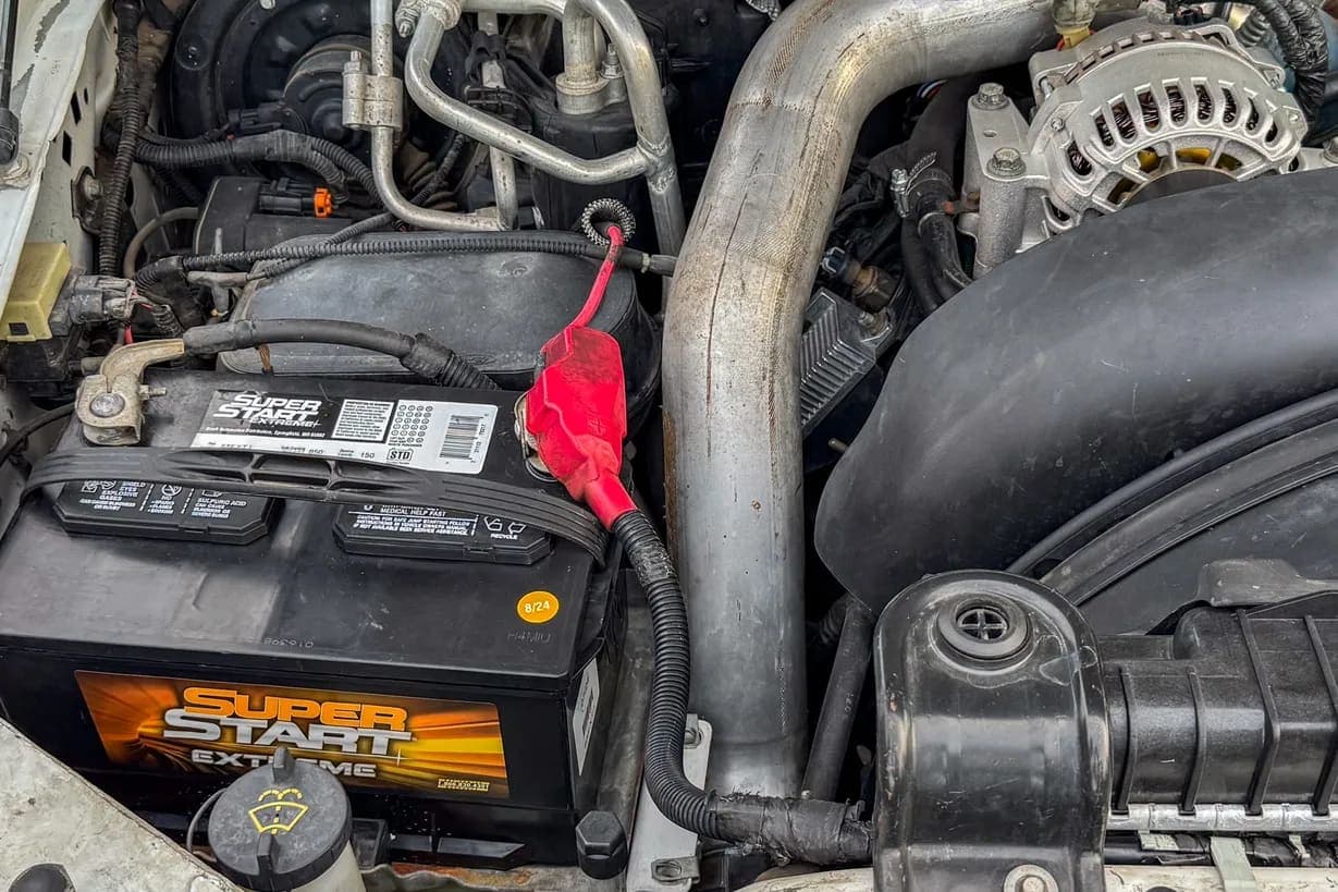 2005 Ford Excursion, view