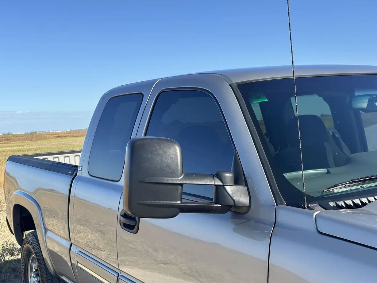 2003 Chevrolet Silverado 2500HD, view