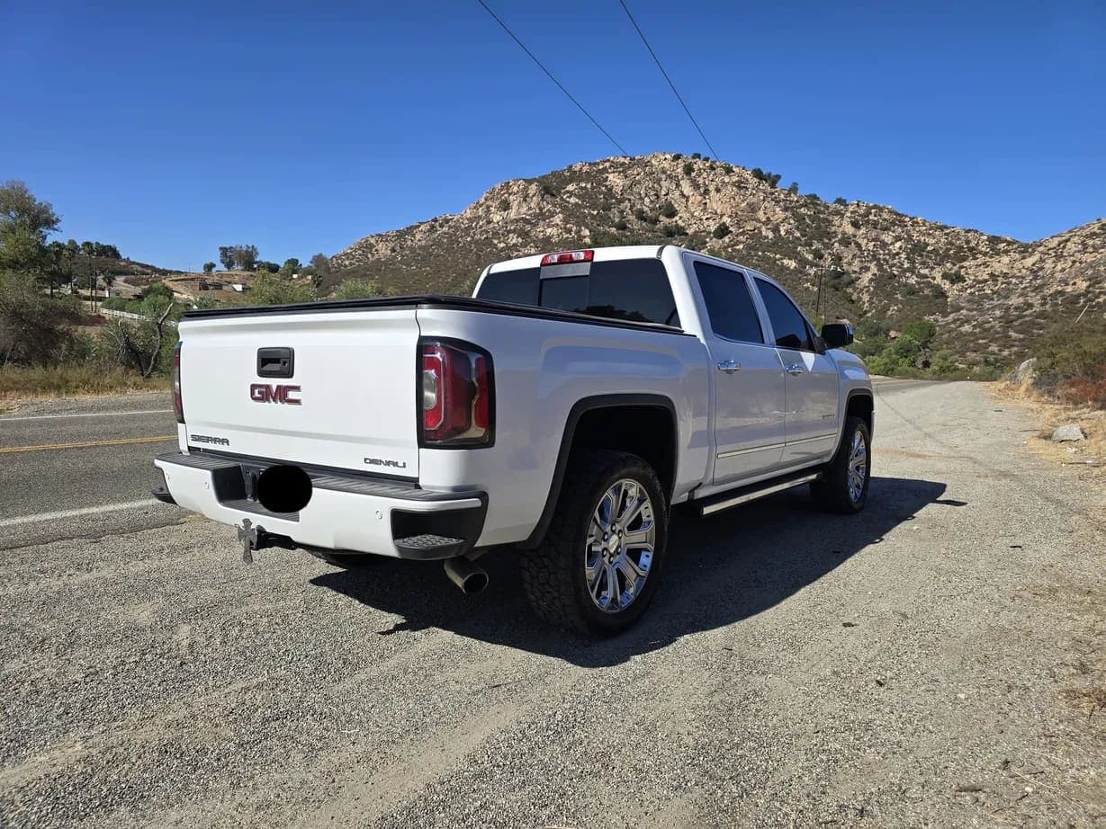 2018 GMC Sierra 1500, view