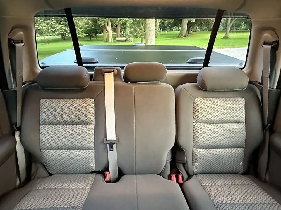 2004 Ford Explorer Sport Trac, view