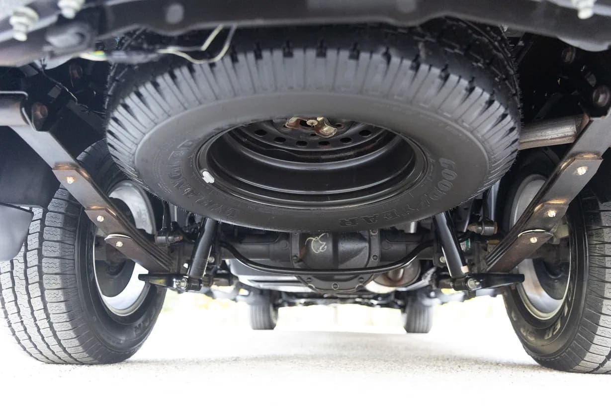 2004 Ford Explorer Sport Trac, view