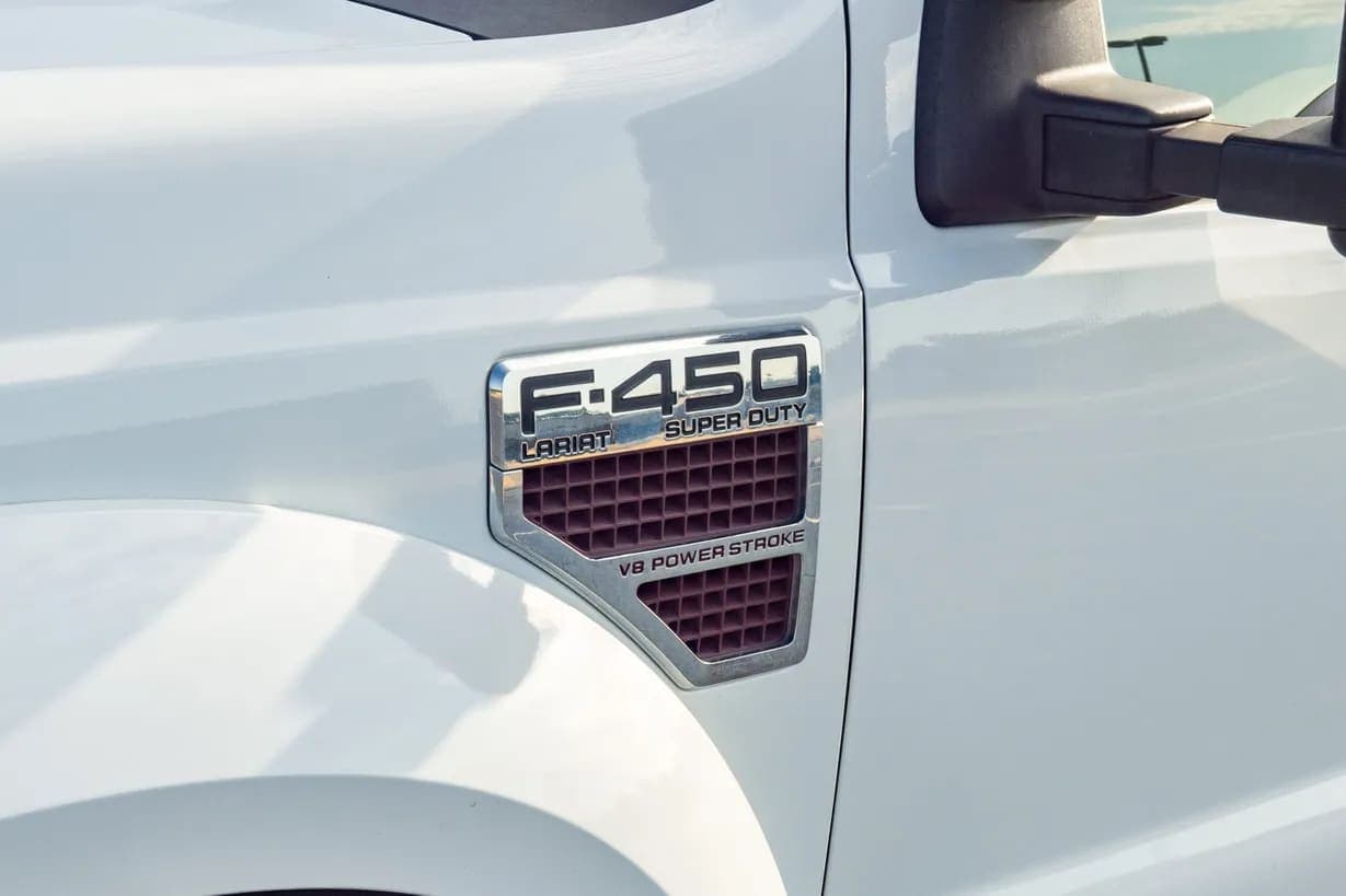 2008 Ford F-450, view