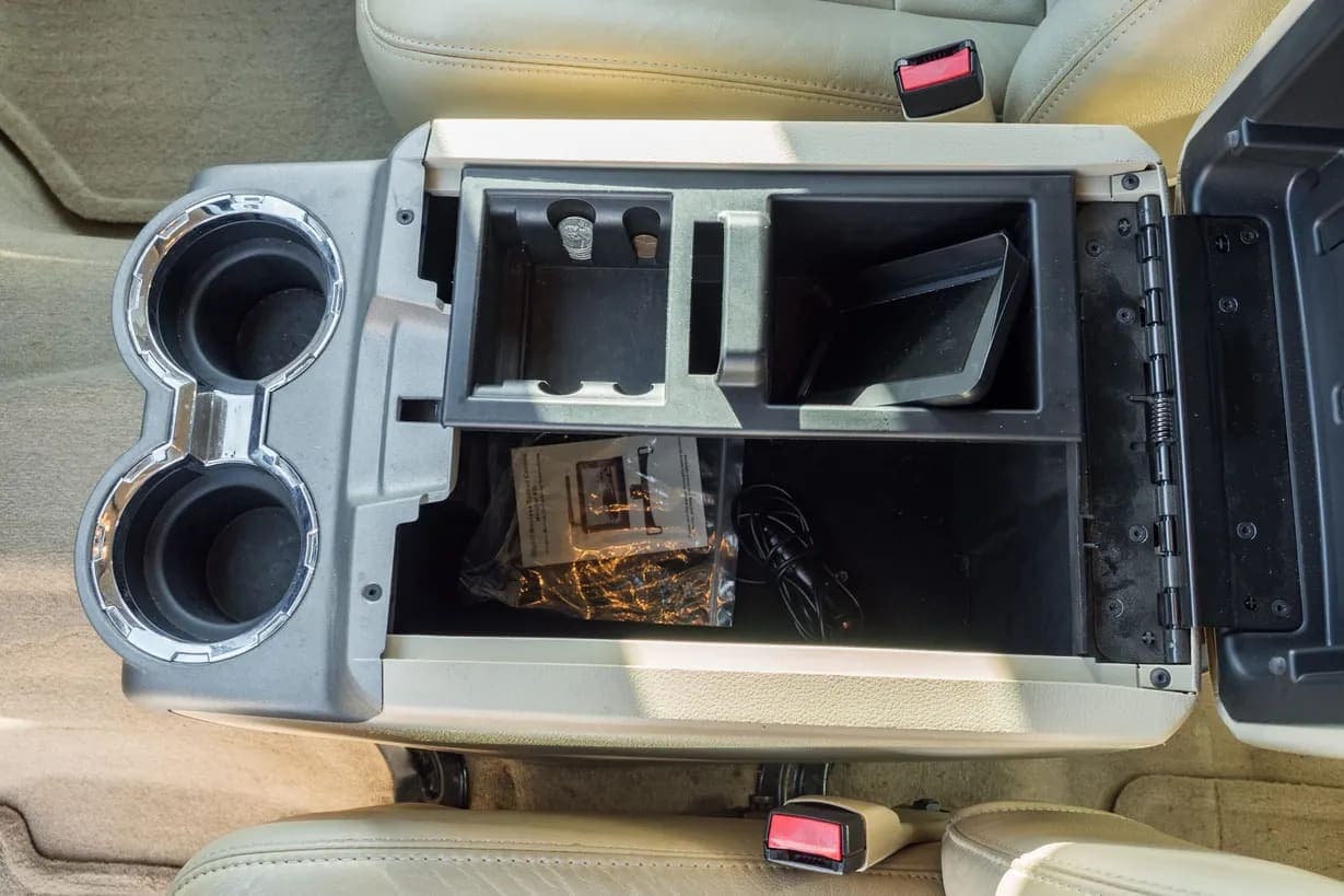 2008 Ford F-450, view