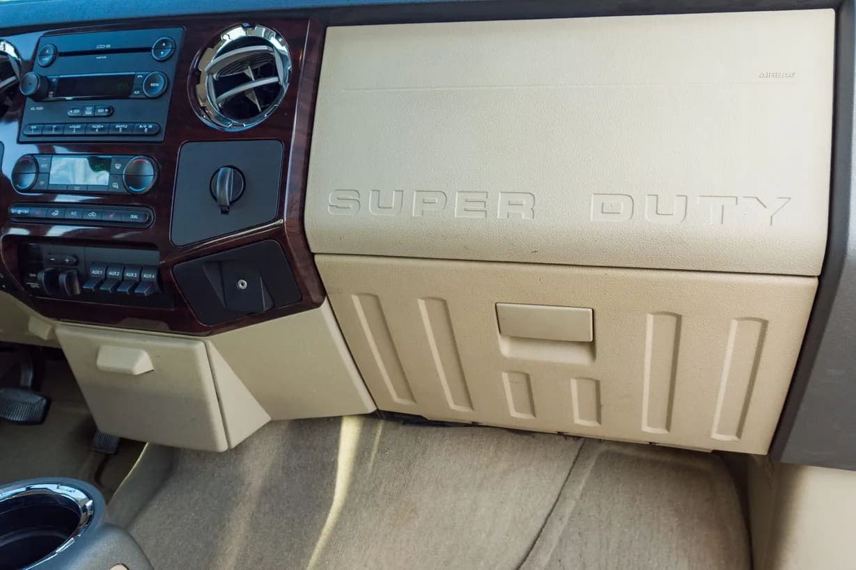 2008 Ford F-450, view