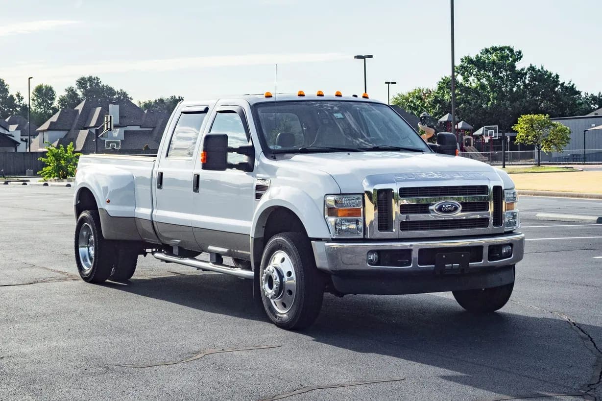 2008 Ford F-450, view