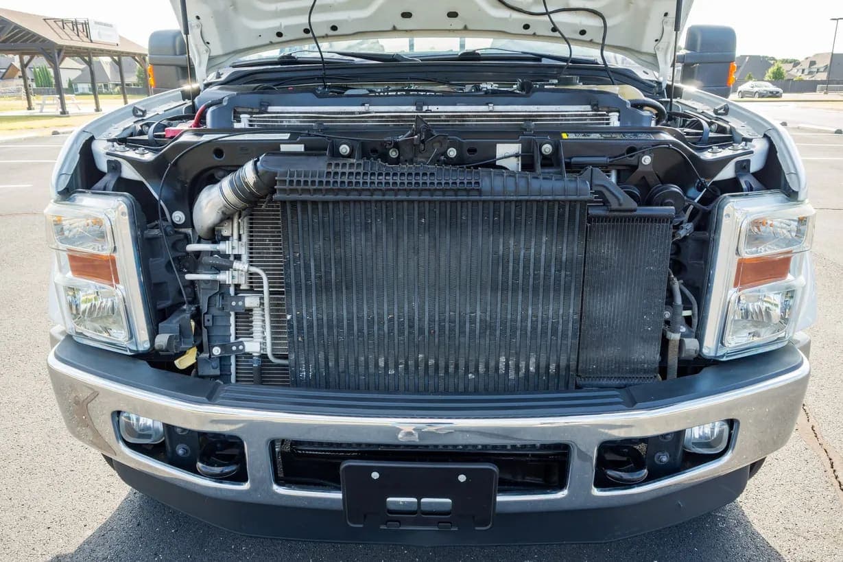 2008 Ford F-450, view