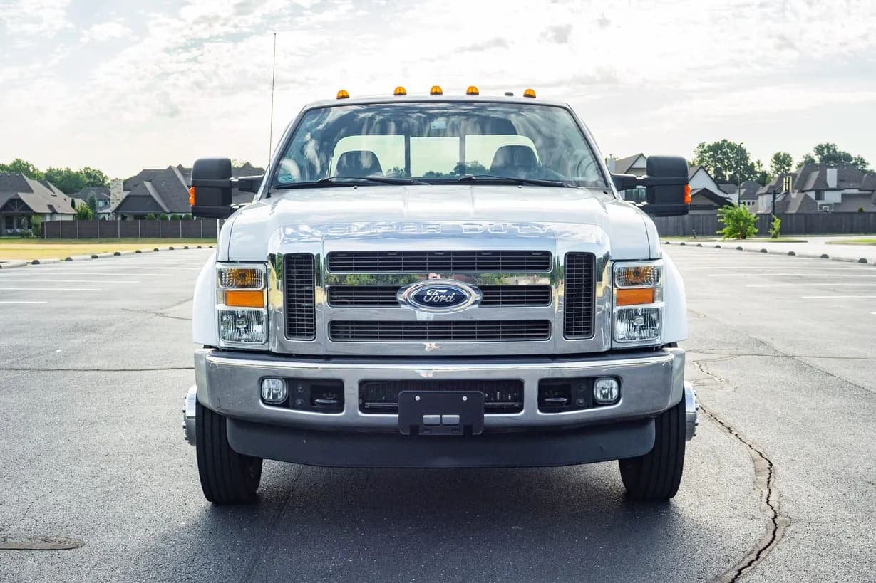 2008 Ford F-450, view