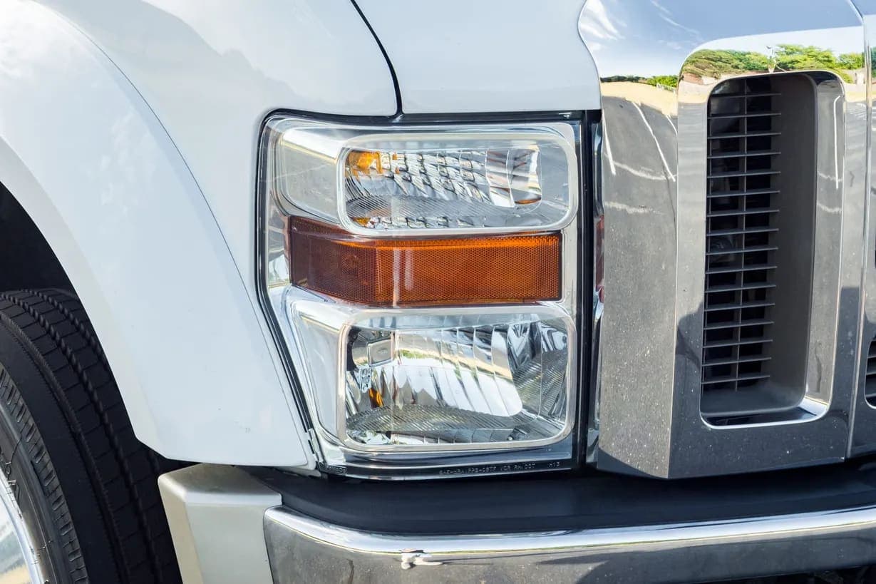 2008 Ford F-450, view