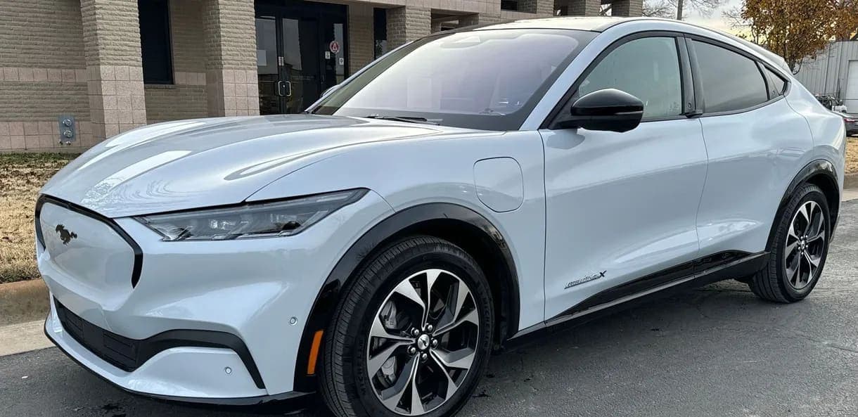 2021 Ford Mustang Mach E SUV video preview