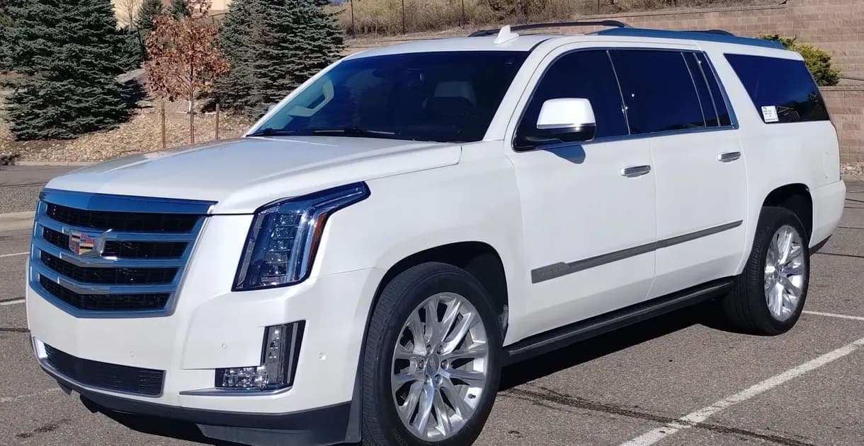 2018 Cadillac Escalade ESV Premium SUV video preview