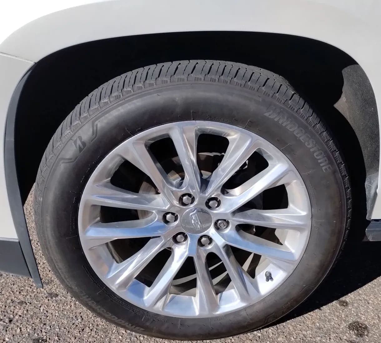 2018 Cadillac Escalade ESV Premium SUV, view