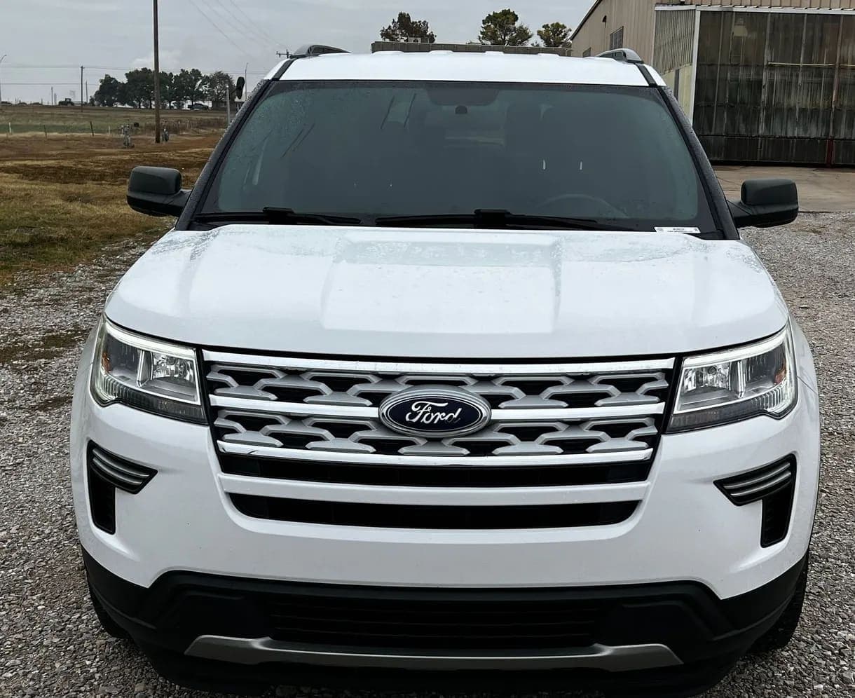 2018 Ford Explorer SUV, view