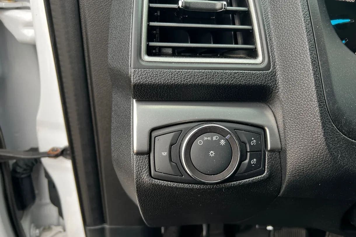2018 Ford Explorer SUV, view