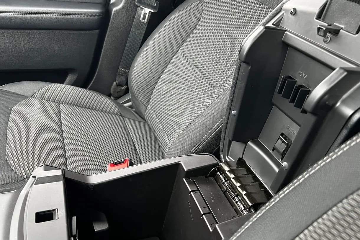 2018 Ford Explorer SUV, view