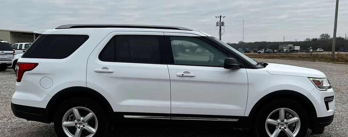 2018 Ford Explorer SUV, view