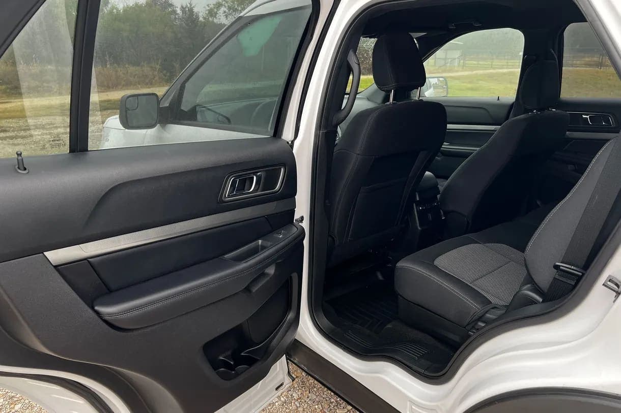 2018 Ford Explorer SUV, view