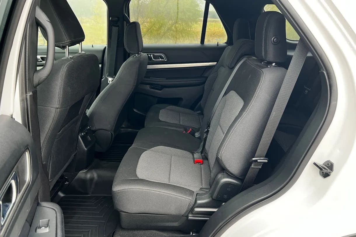 2018 Ford Explorer SUV, view