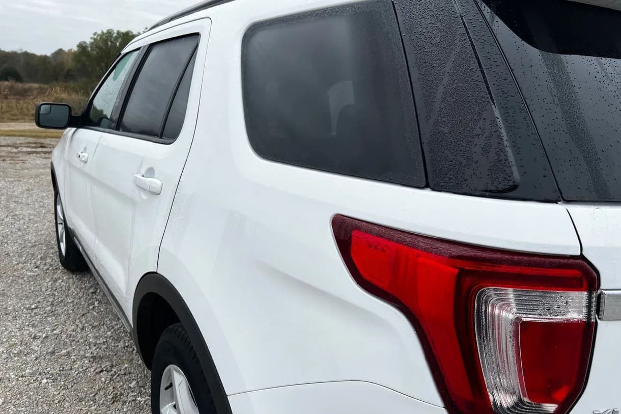 2018 Ford Explorer SUV, view