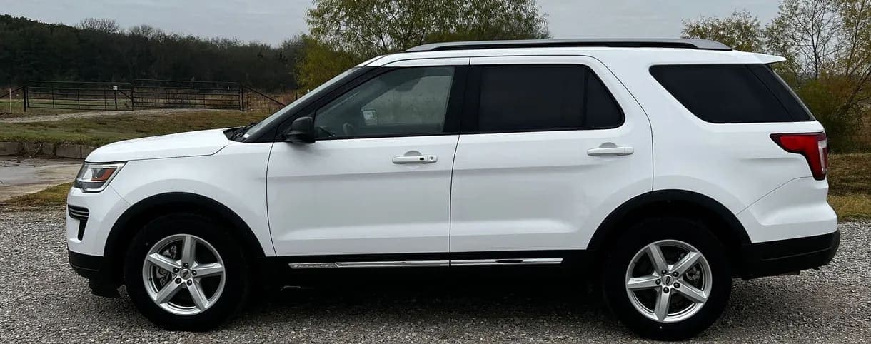 2018 Ford Explorer SUV, view