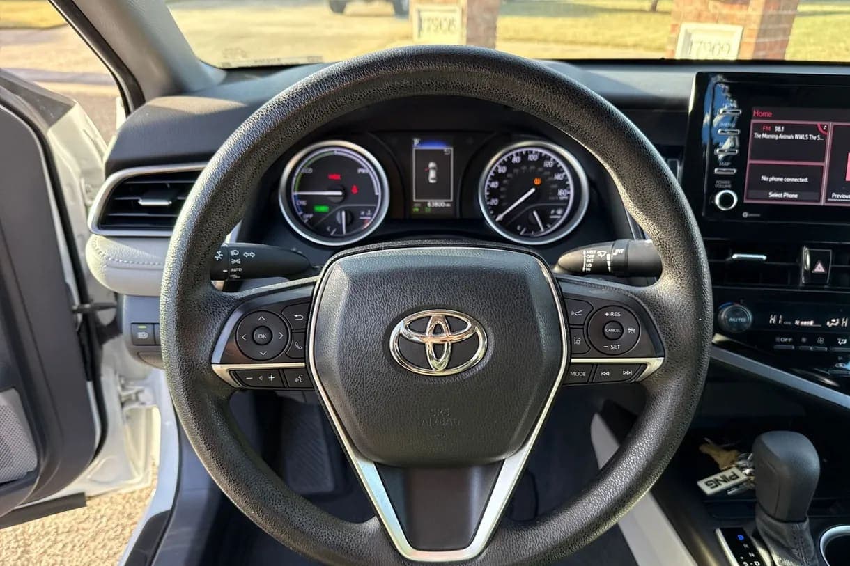 2023 Toyota Camry LE, view