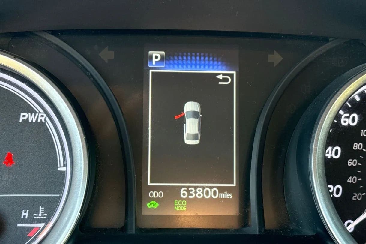 2023 Toyota Camry LE, view