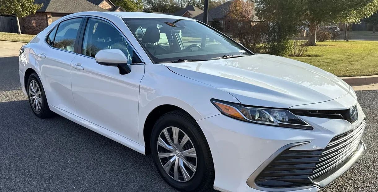 2023 Toyota Camry LE, view