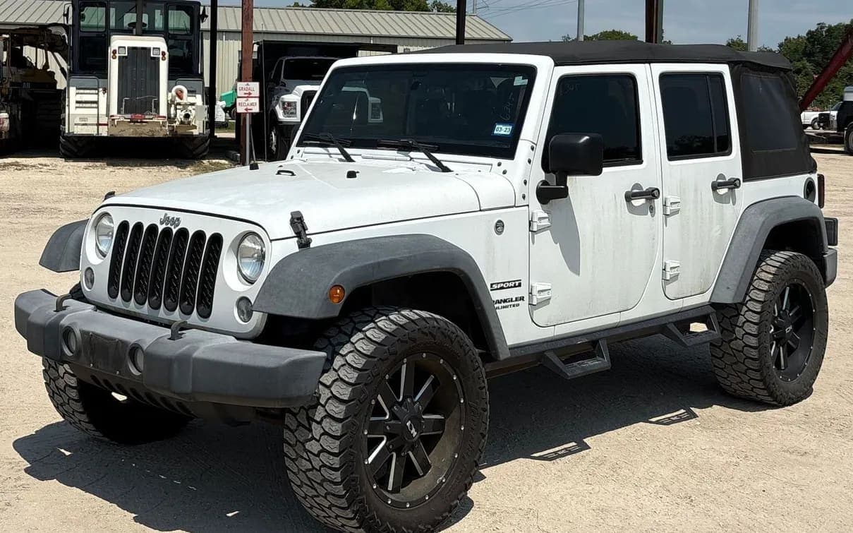2017 Jeep Wrangler SUV video preview